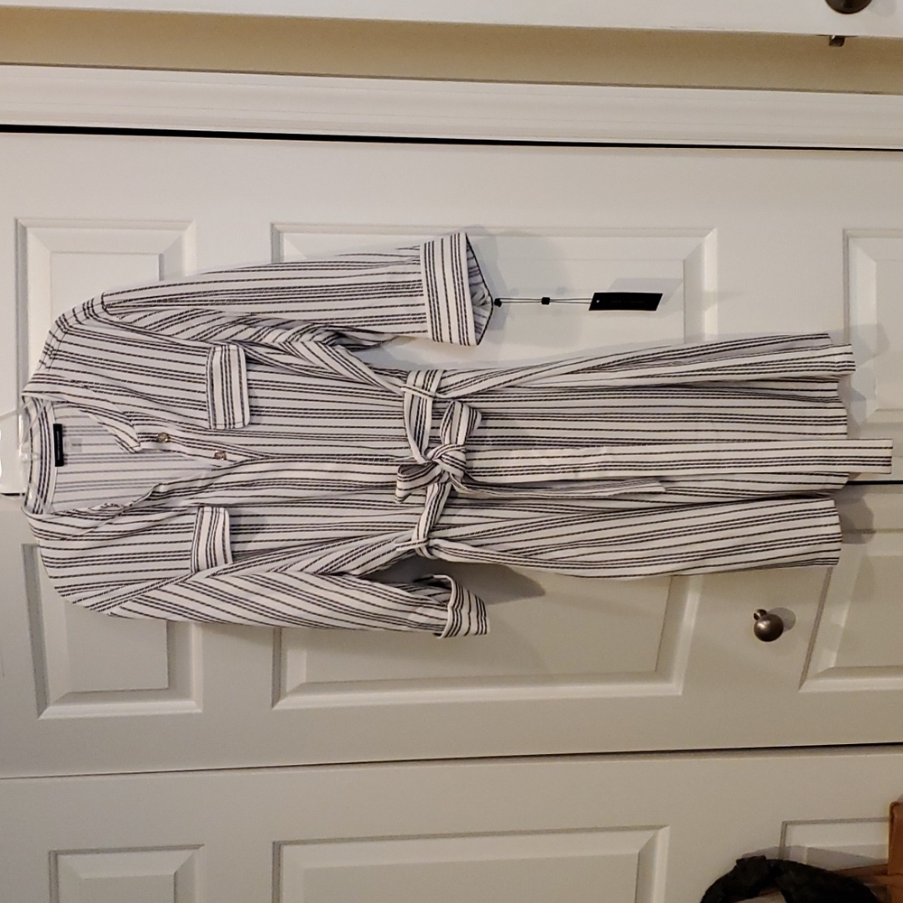 Tommy Hilfiger Belted Shirt Dress Size 16W, white with black stripes